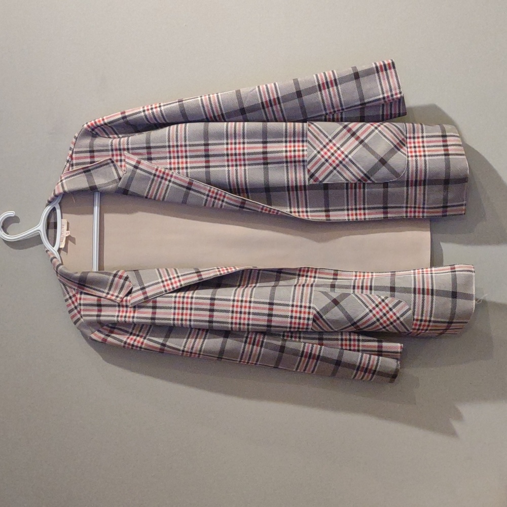 Solitaire Anthropologie Women's Med Brown/Red Plaid 2 Pocket Open Fron Blazer